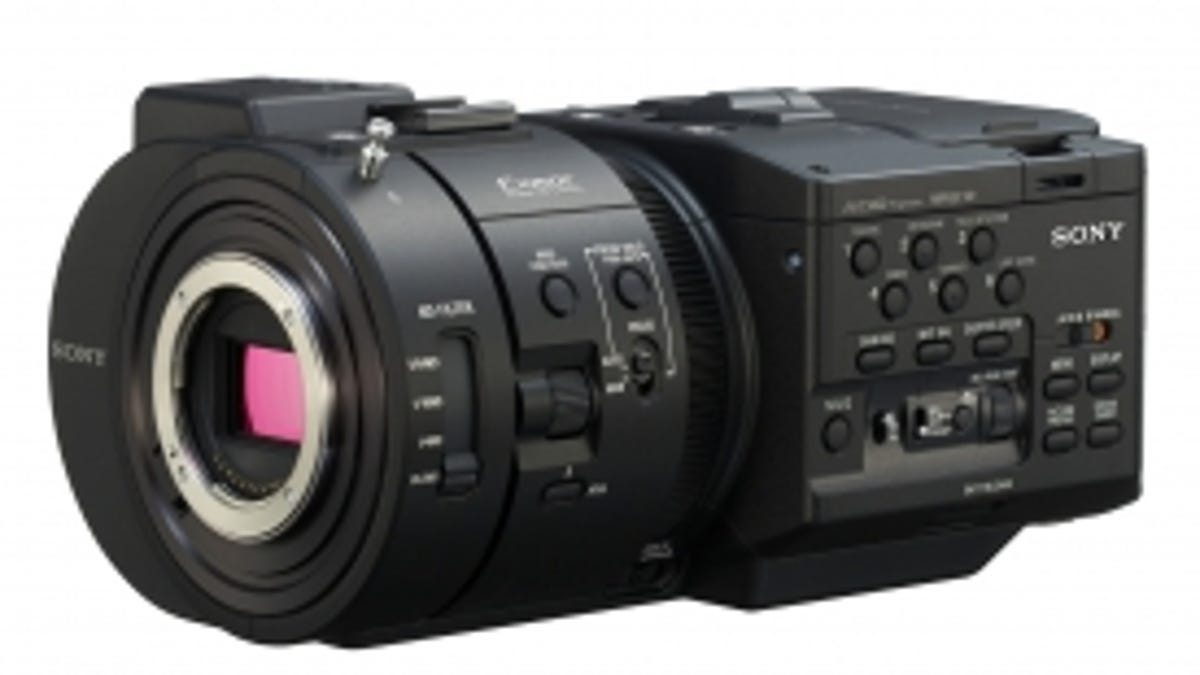 Sony&apos;s NEX-FS700 4K-capable videocamera