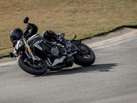 <p>There's no arguing with the fact that the new Speed Triple looks aggressive.</p>