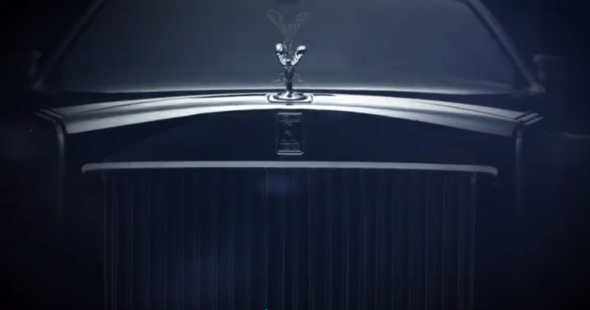 Rolls-Royce Phantom grille screencap