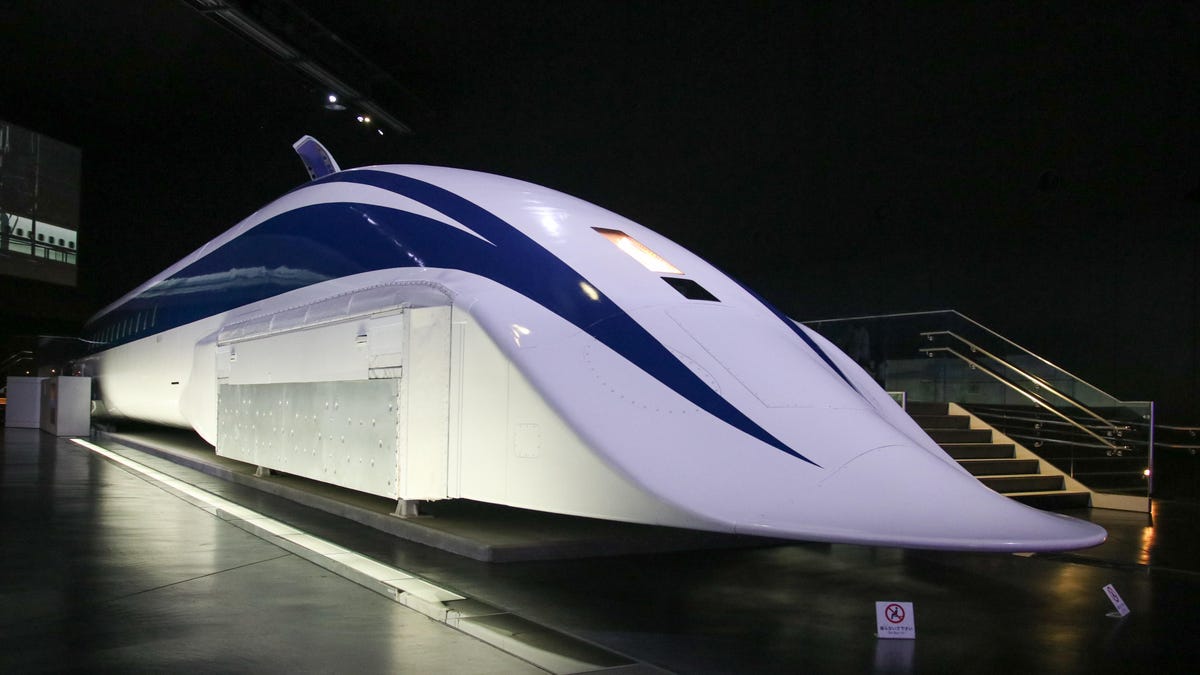 scmaglev-and-railway-park-59-of-52