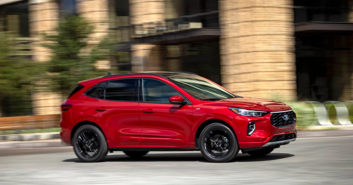 2023-ford-escape-debuts-updated-look-new-st-line-spec-cnet