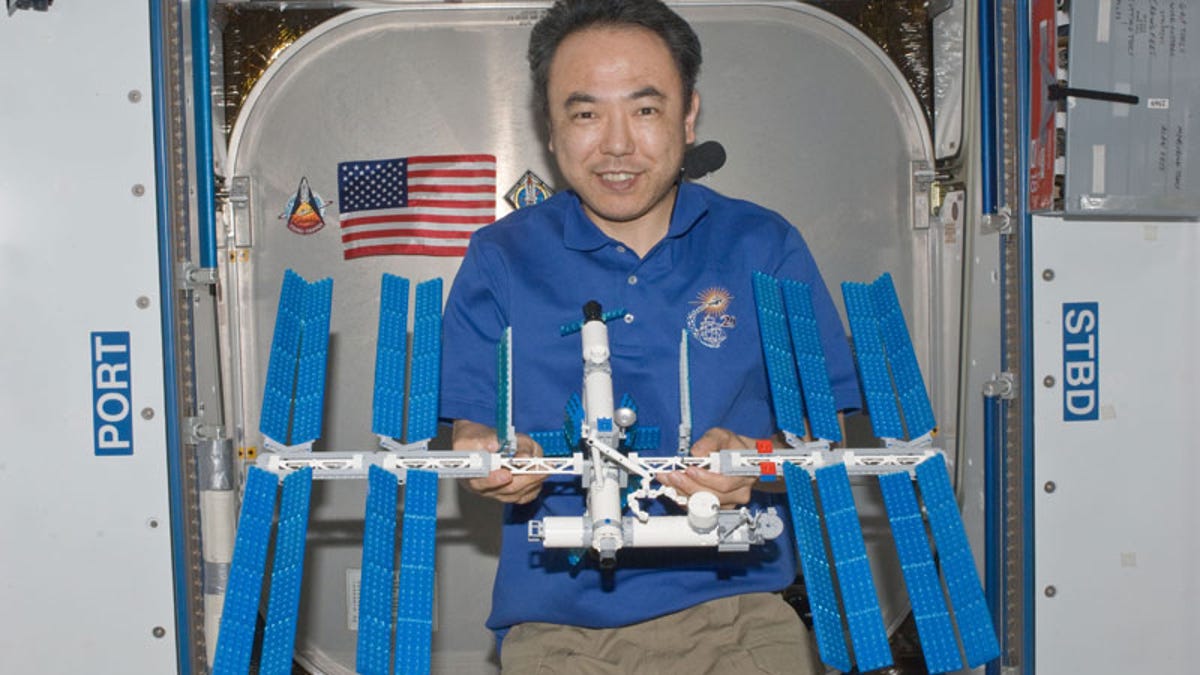 Furukawa shows space station model