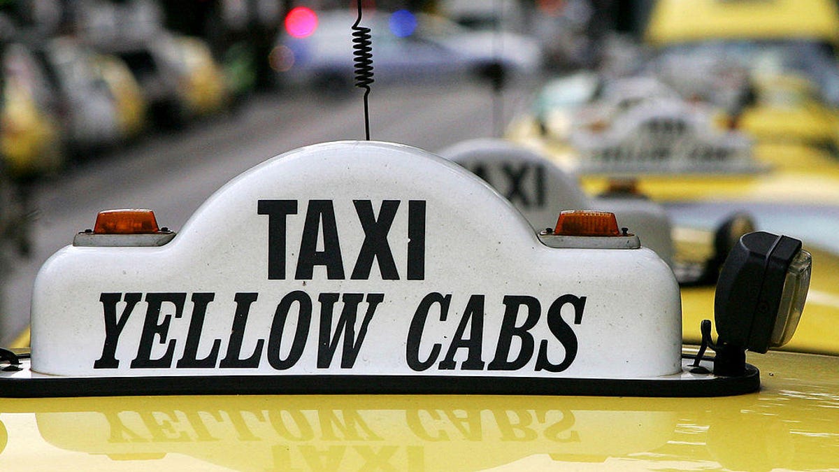 Taxi Driver Protest Jams Melbourne&apos;s CBD