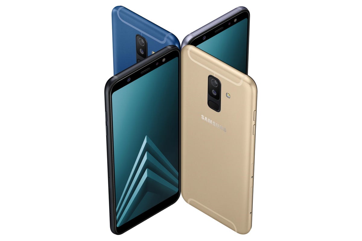En consecuencia religión recoger Samsung Galaxy A6 review: Galaxy A6 phone has megapixels galore and sells  for $360 on Sept. 14 - CNET