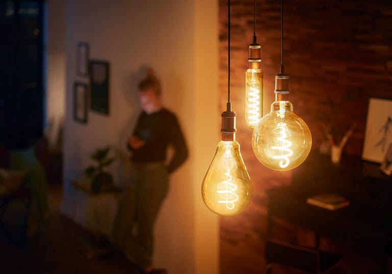 philips-deco-vintage-filament-led-light-bulbs