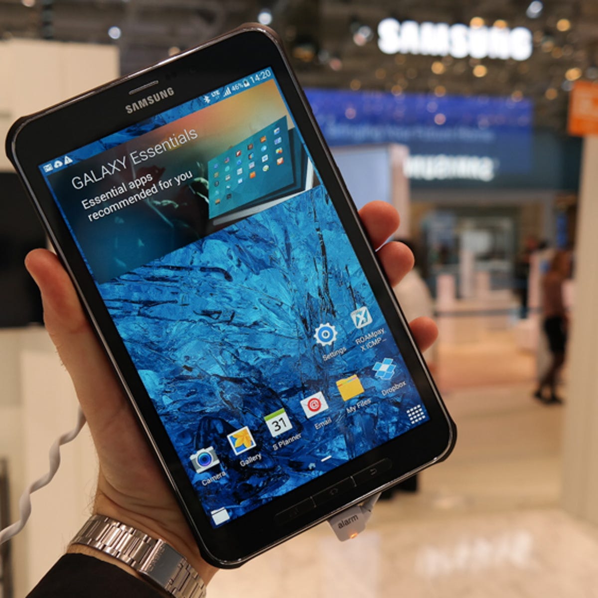 Samsung galaxy последние новости. Samsung Galaxy Tab Active 2014. Samsung Galaxy Tab Active 2. Samsung Galaxy Tab Active. Samsung Galaxy Tab Active 4.