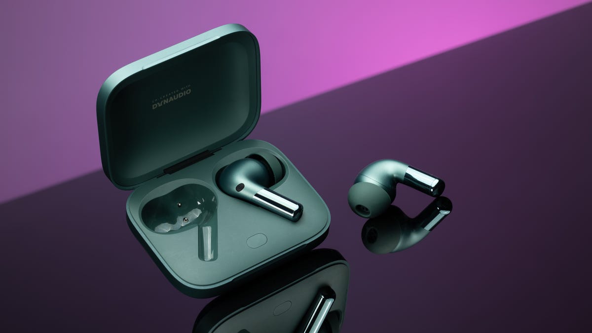OnePlus Buds Pro 2 earbuds and case