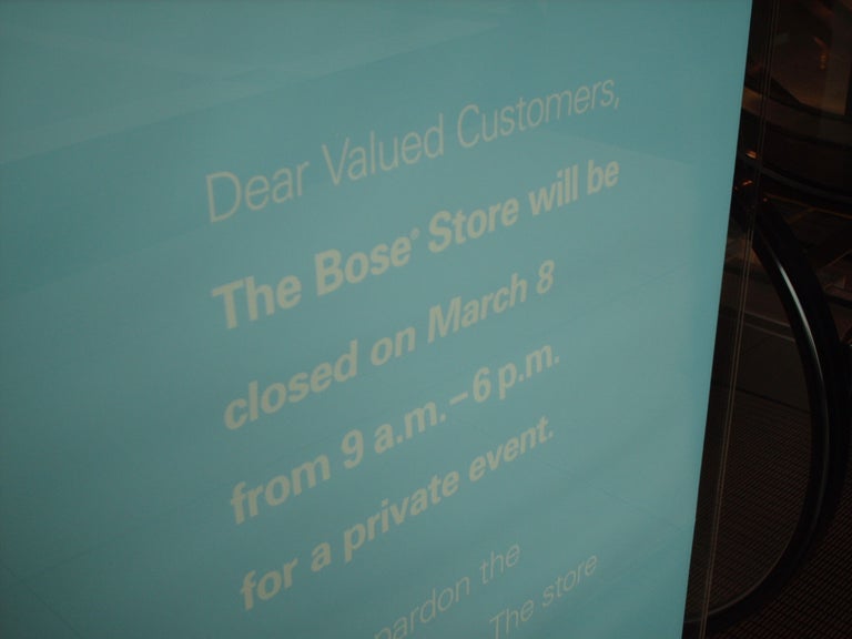 Bose event sign