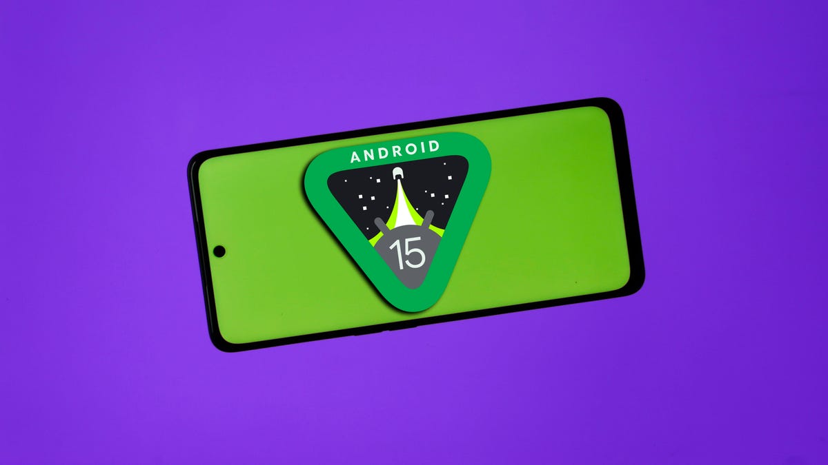 Android 15 logo shown on a OnePlus phone