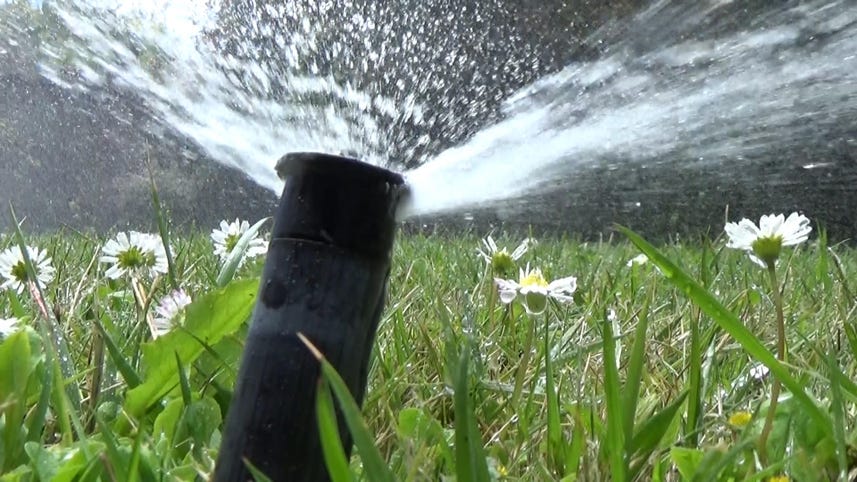 3 reasons to upgrade to a smart sprinkler system