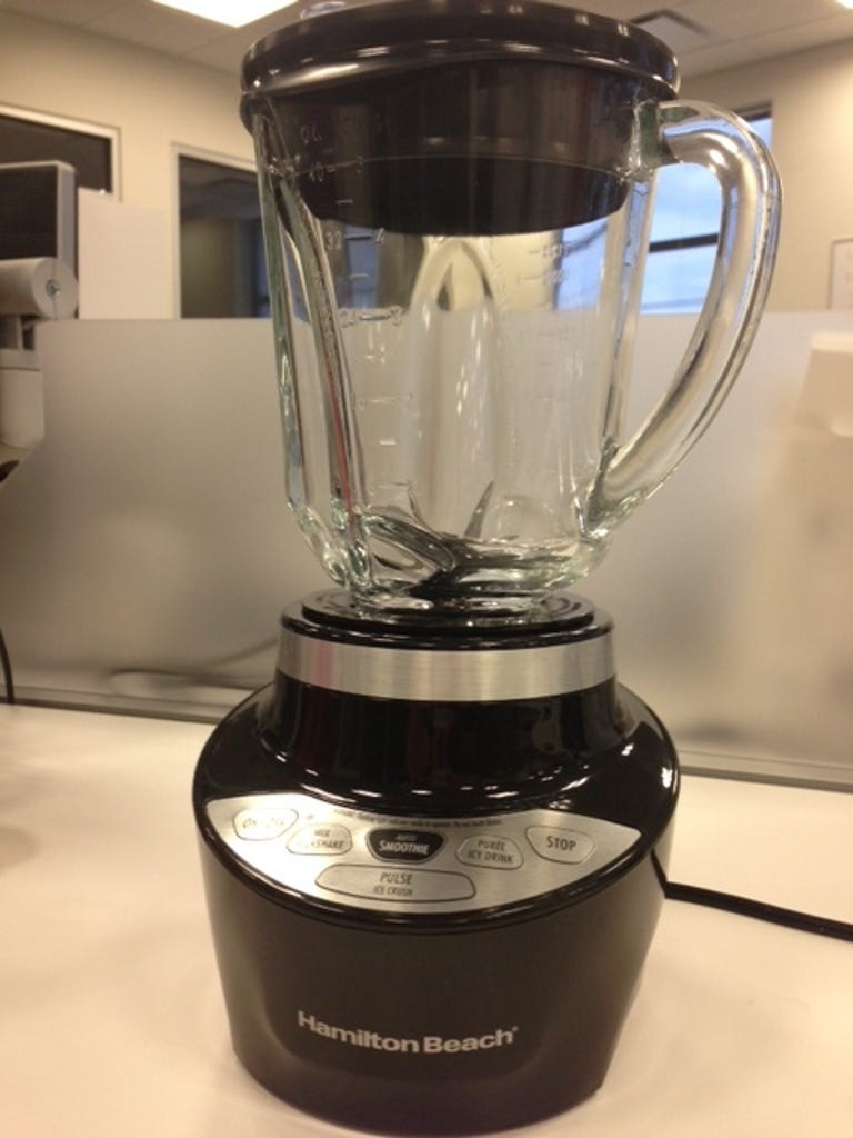 Hamilton Beach Smoothie Smart review: This $40 model keeps it simple - CNET