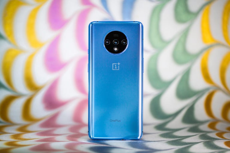 OnePlus 7T review: High-end specs and Android 10 for $600 - CNET