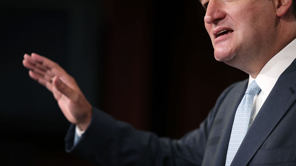 Ted Cruz has said that the US-ICANN internet deal, which went through Saturday morning, threatens free speech online.