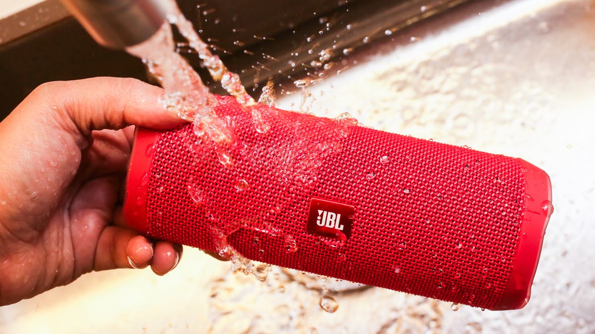 The JBL Flip 4 waterproof wireless speaker is a great deal at (Update: Expired) - CNET