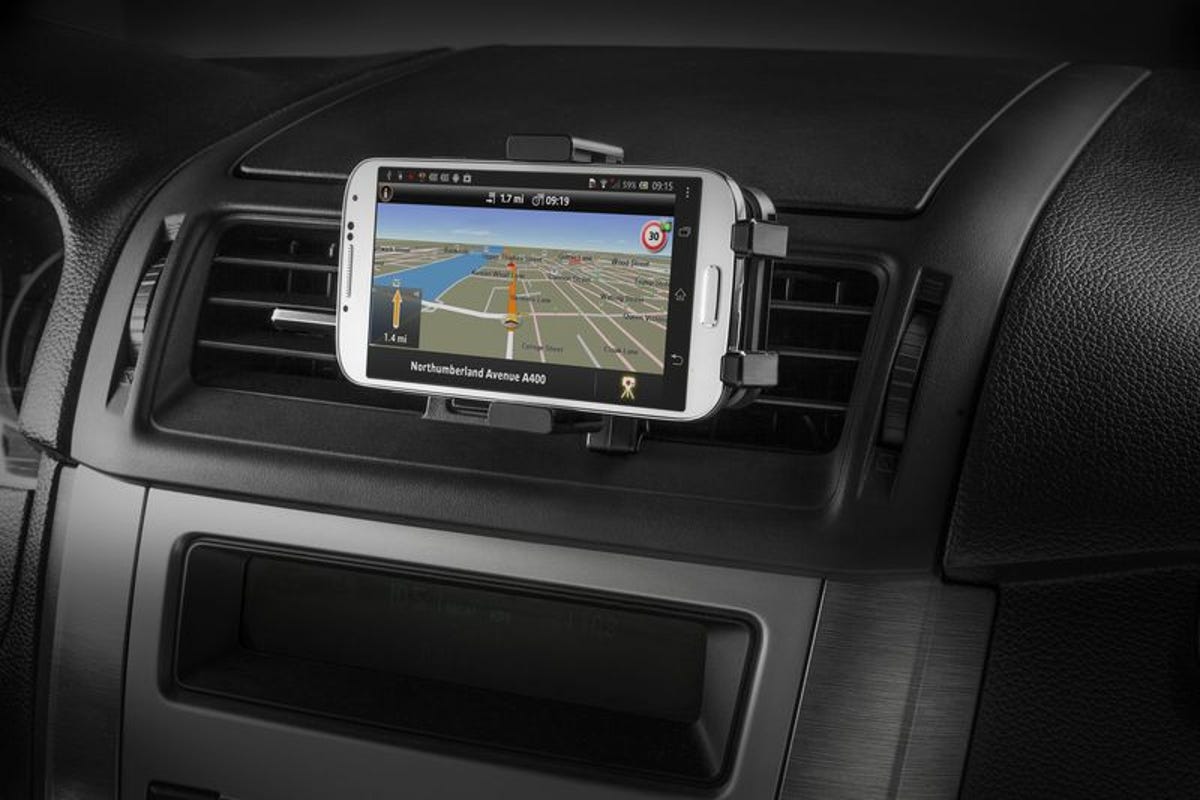 The Garmin Universal Smartphone Mount pictured with optional Air Vent Mount.