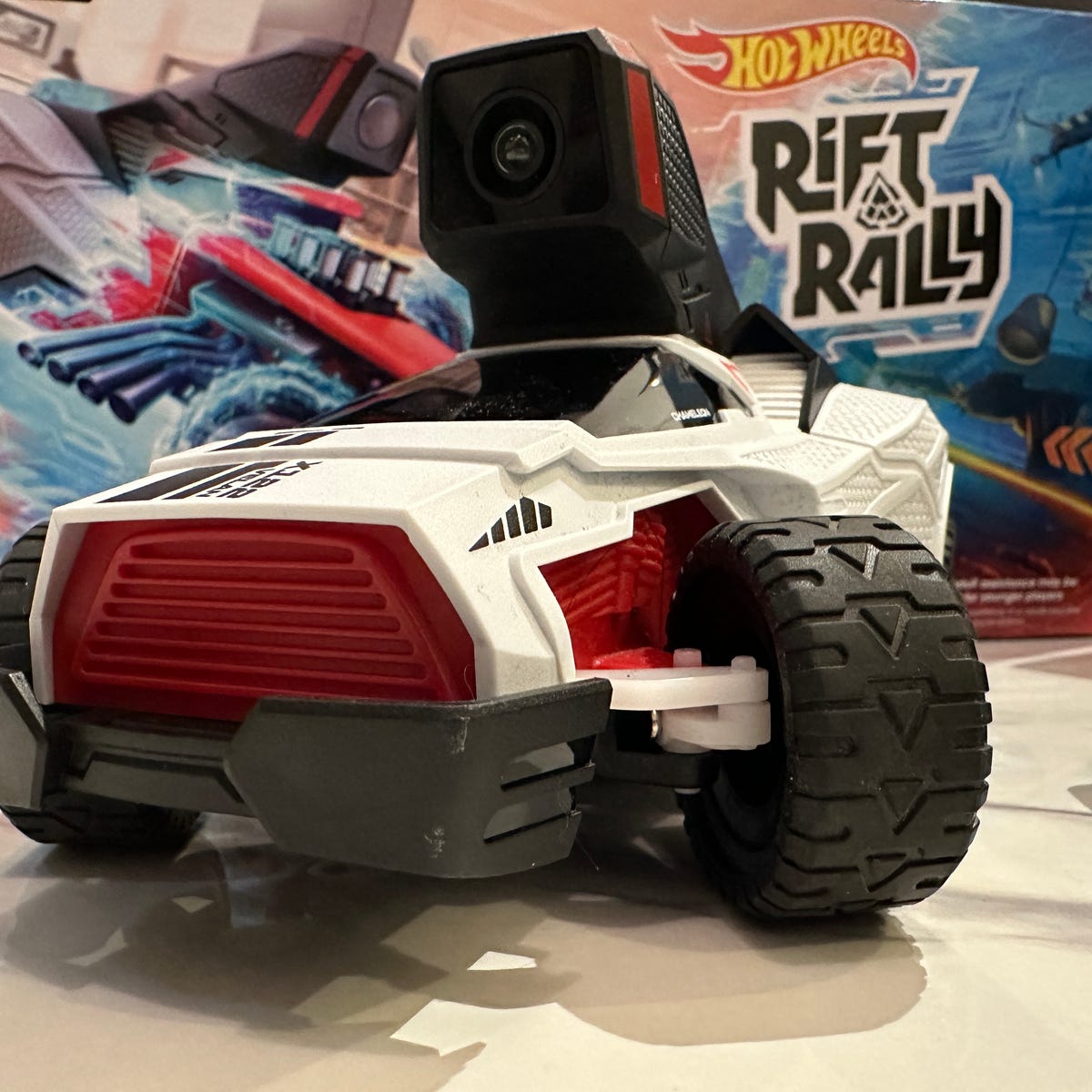 Hot Wheels Rift Rally Turns Your Home Into a Mixed-Reality RC Stunt Track -  CNET