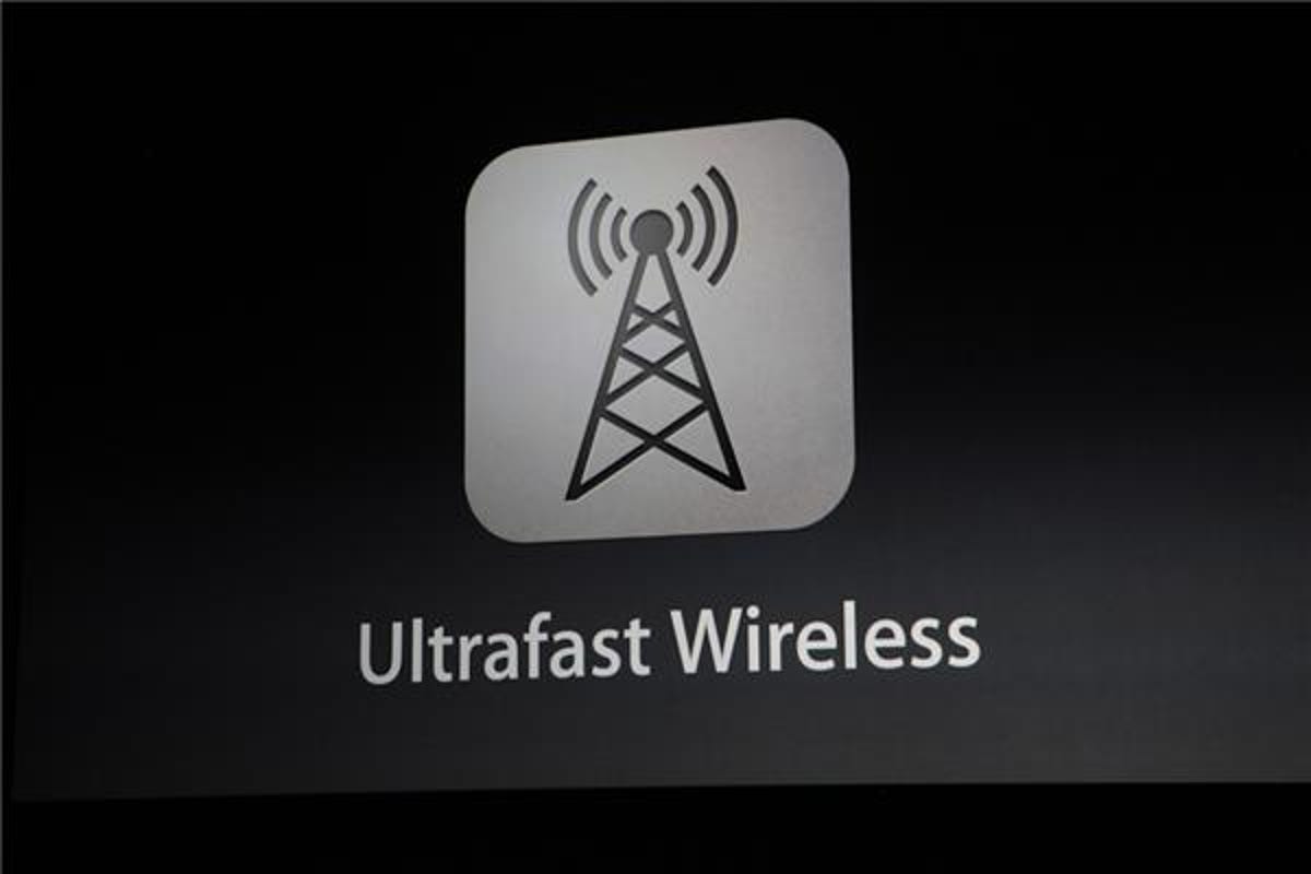 Apple's ultrafast wireless is coming to the iPhone 5.