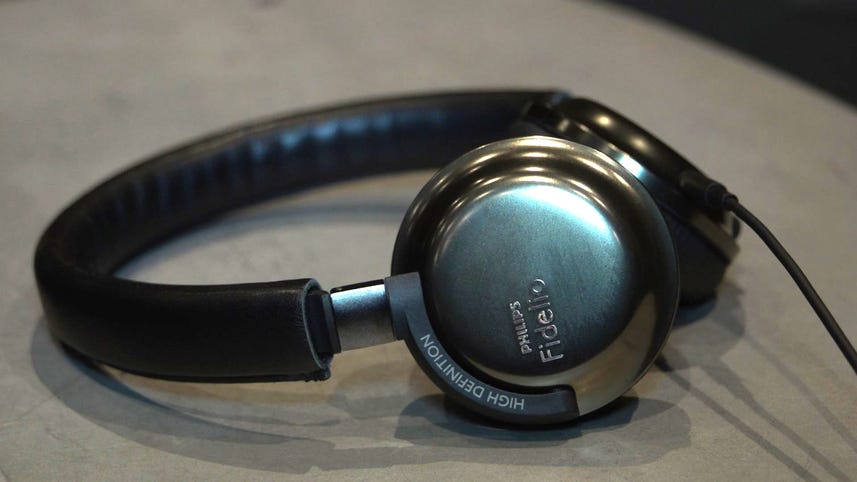 Philips F1: Premium on-ear headphone delivers strong sound