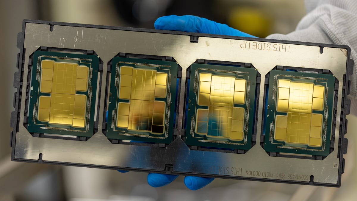 Intel's enormous Ponte Vecchio processor