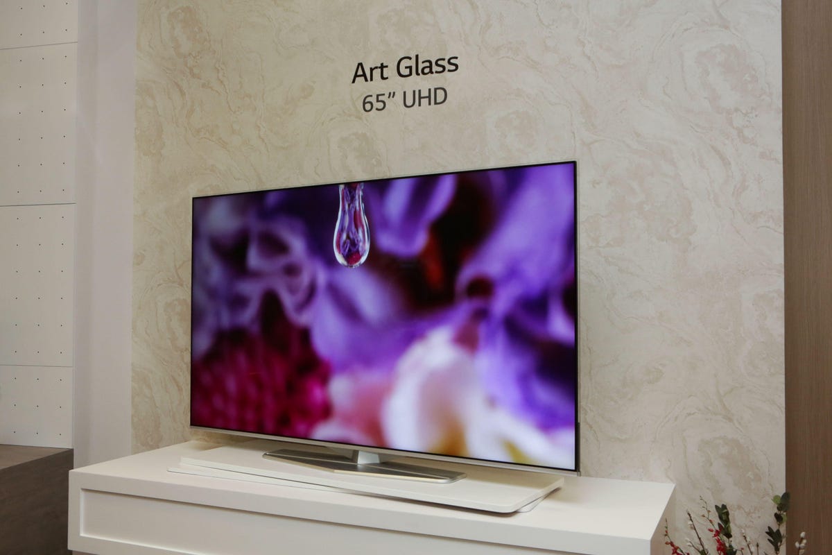 LG Display shows off the future of TV at CES 2018