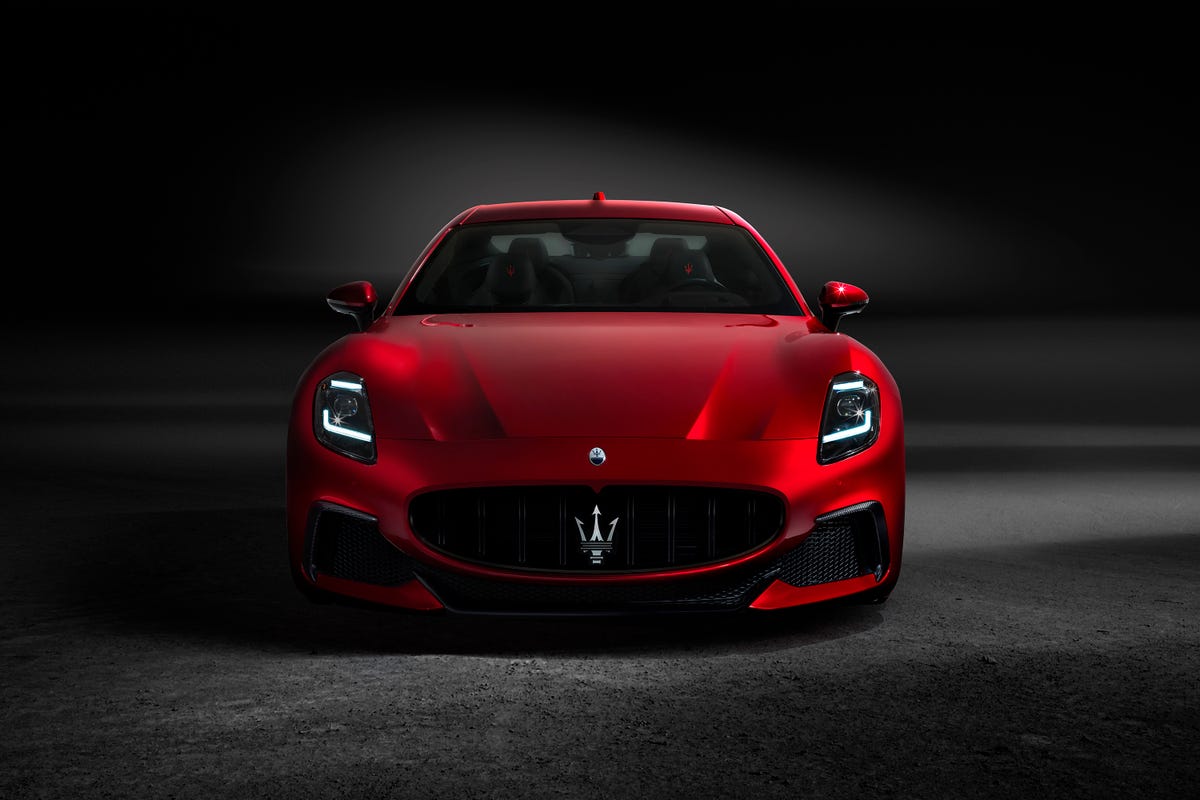 Red Maserati GranTurismo Trofeo studio photo