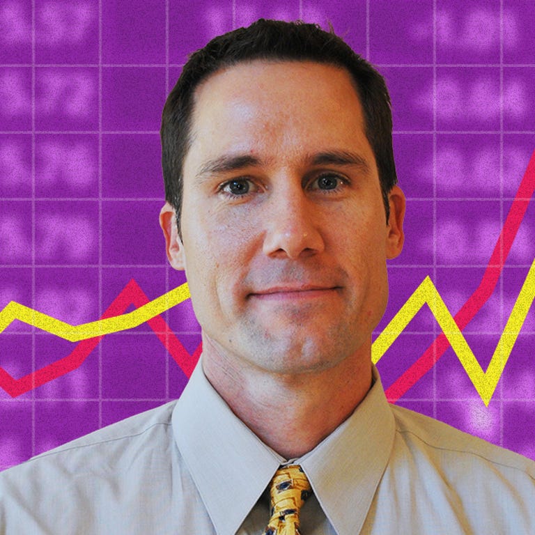 headshot of financial expert Doug Carey