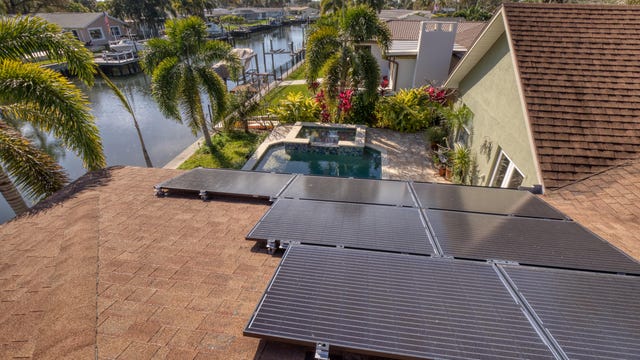 Image of article: Florida Solar Panel Incen…