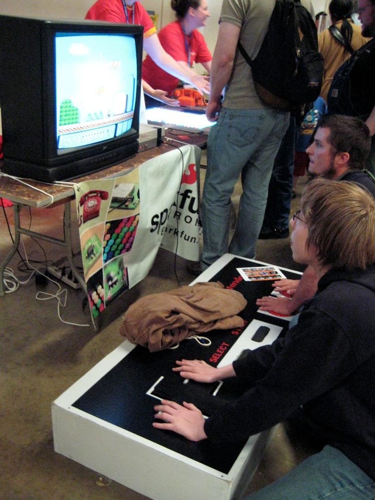 Photo of Sparkfun NES controller.