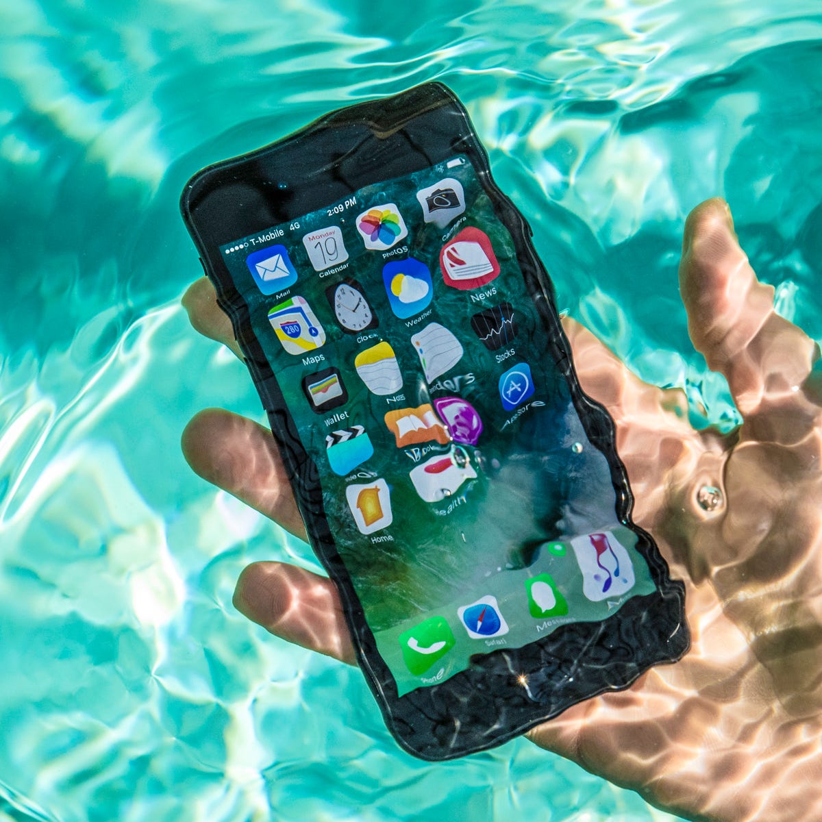 Is iPhone 13 Pro safe in water?
