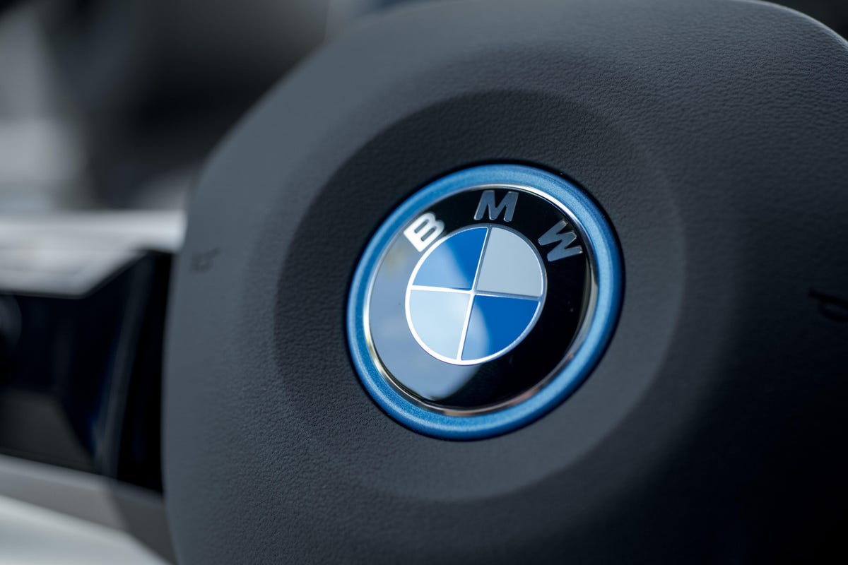 2022 BMW iX, interior photo