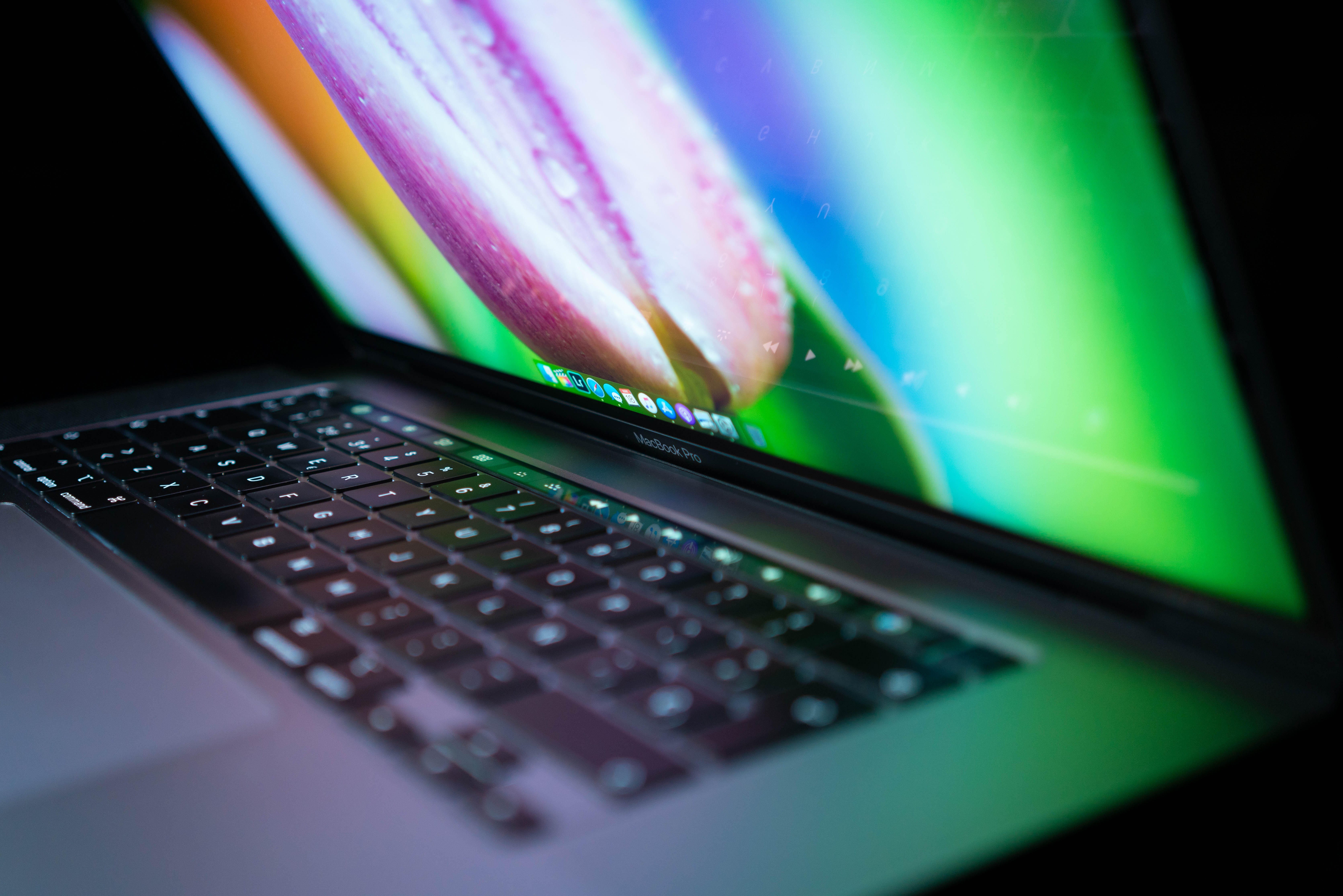 10 simple ways to improve your MacBook’s battery life