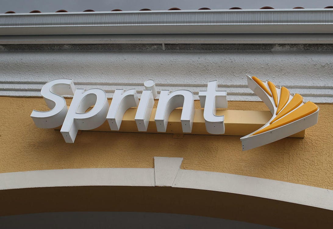 Sprint Posts First Quarterly Net Profit In Three Years