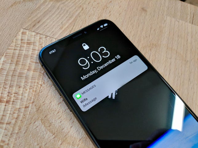 iphone-x-lock-screen-notifications