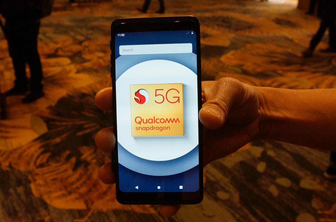 Samsung and Qualcomm phone prototypes tease our 5G future