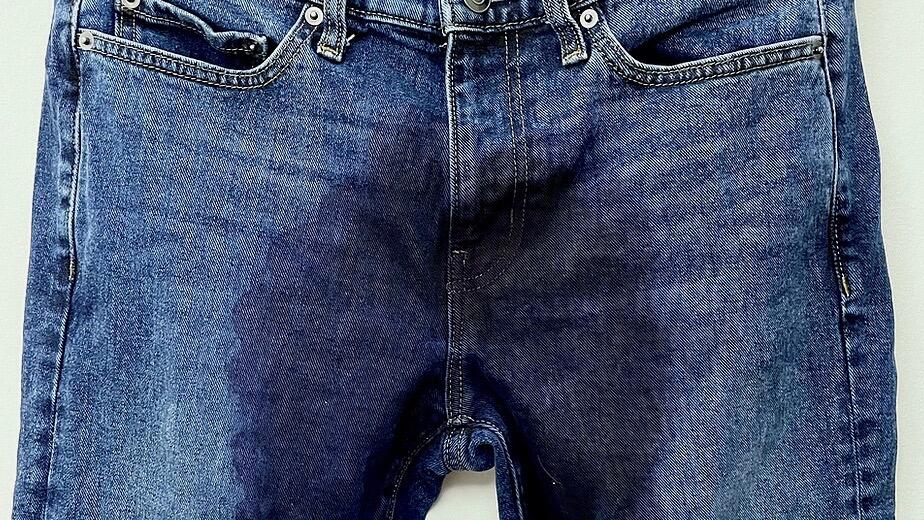 Girls Piss Their Pants