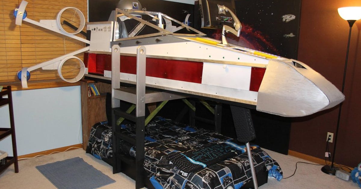 X Wing Fighter Bunk Bed Built For Lucky, Bunk Beds With Built In Tvs