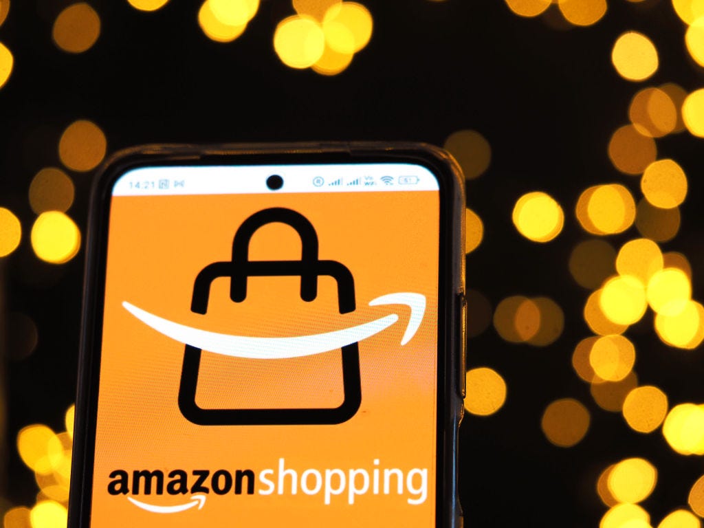Read more about the article Amazon Just Revamped Its Two Credit Cards – And Their New Features Are Hard to Beat
